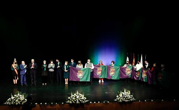 Guardianes de las esencias y de la paz en el Día de Andalucía