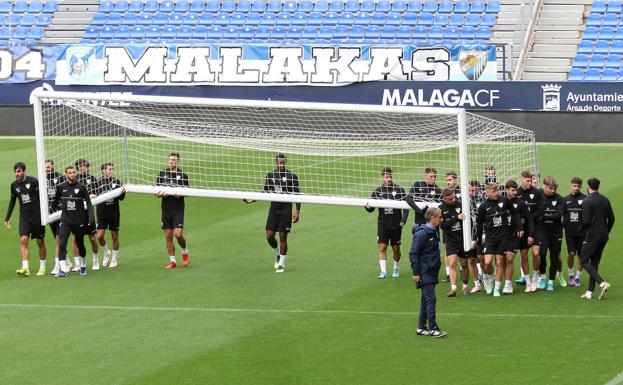 El Málaga recupera a Peybernes y Sekou, pero pierde a Paulino