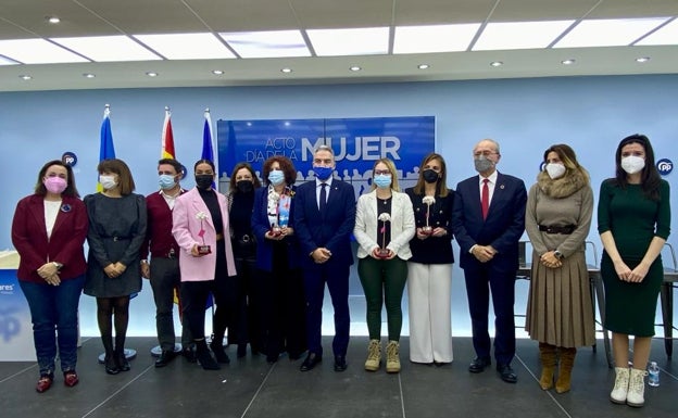 El PP de Málaga acudirá al congreso extraordinario con un apoyo cerrado a Alberto Núñez Feijóo