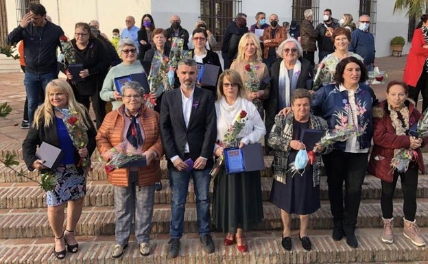 Homenaje a doce mujeres anónimas de Marbella y de San Pedro Alcántara