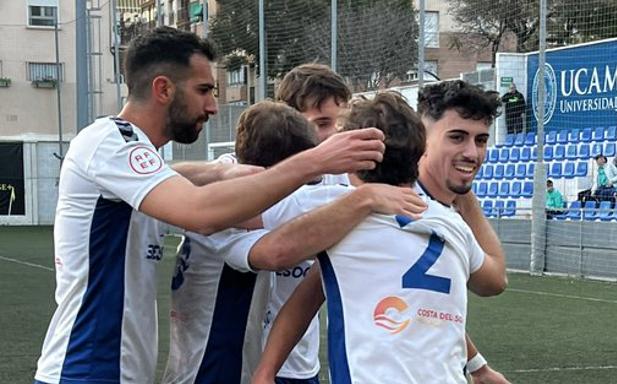 Jornada clave en Tercera para los equipos malagueños que buscan el ascenso