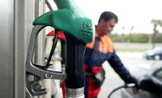 Dónde están las gasolineras más baratas de Málaga para llenar el depósito en la Operación Salida