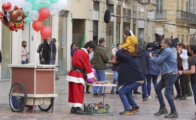 La plaza de la Constitución, escenario del secuestro que da origen a la trama de la serie de Netflix 'La chica de nieve'