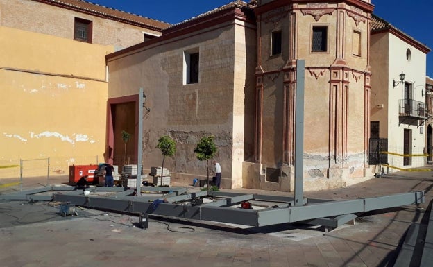 Una gran pérgola metálica romperá la visión del camarín del Cristo de Mena en Málaga