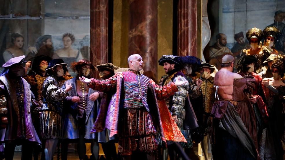 El Teatro Cervantes hace un ensayo general de 'Rigoletto' abierto al público