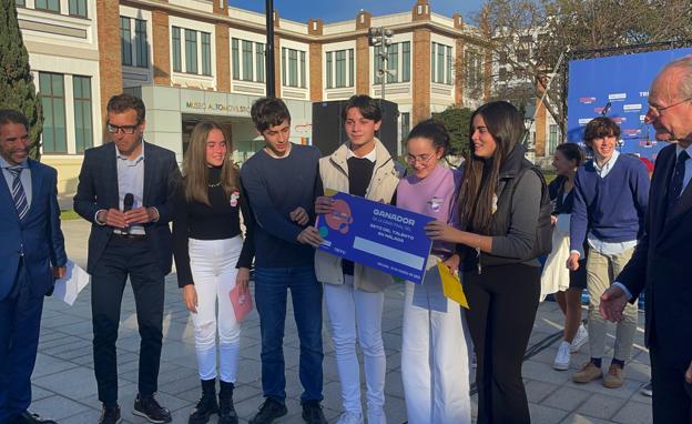 Cinco estudiantes del colegio El Pinar de Alhaurín de la Torre se alzan con uno de los premios del Tour del Talento