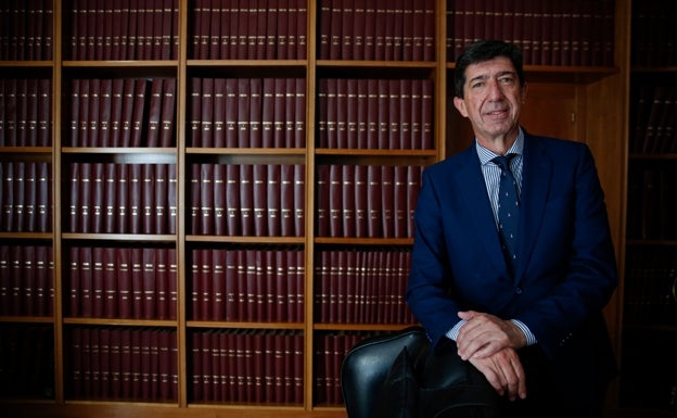 Juan Marín: «La guerra repercutirá en el turismo, pero no cambiará los planes de recuperación»