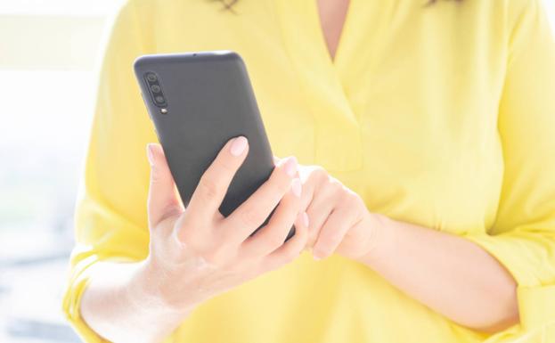 Alertan del aumento de envíos de SMS fraudulentos que buscan hacerse con los datos bancarios de las víctimas