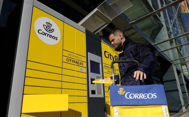 Correos incorpora a 63 nuevos trabajadores a la plantilla en Málaga
