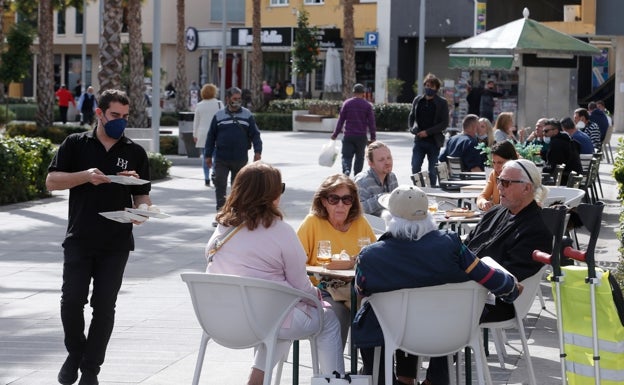 Hoteleros y empresas de restauración de la Costa del Sol buscan trabajadores