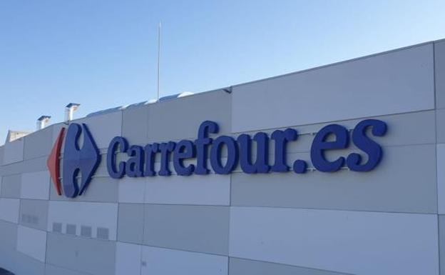 Carrefour abre su primera plataforma de 'ecommerce' de alimentación