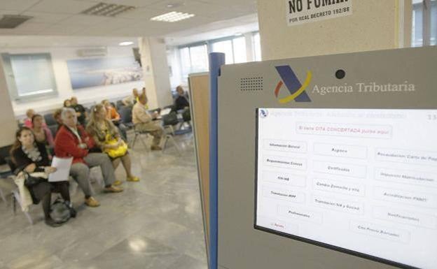 Renta 2021-22: Los contribuyentes ya pueden ver los datos fiscales que tiene Hacienda de ellos