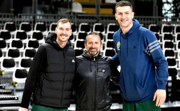 El guiño de Plaza, Dragic y Omic al Unicaja