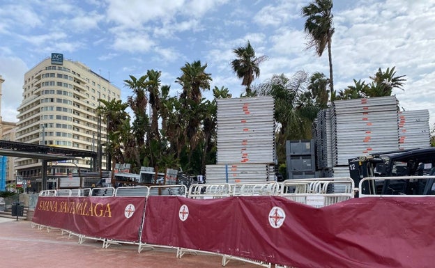 La Agrupación de Cofradías prevé iniciar este lunes el montaje de tribunas en la plaza de la Marina