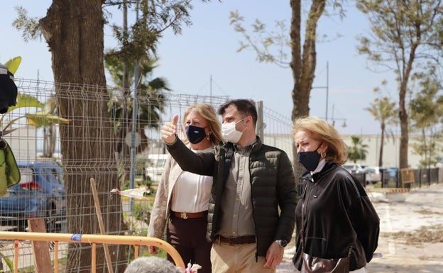 Las obras del paseo marítimo en la zona de La Bajadilla, listas para Semana Santa