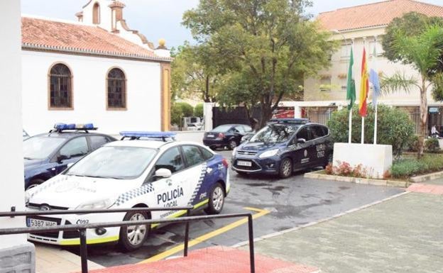 El huésped detenido por el incendio en un hostal en Torremolinos: «No me querían reparar la ducha»