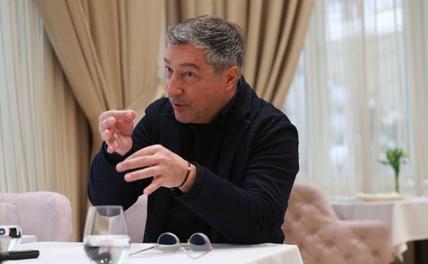 Joan Roca: «Nuestra cocina es como el camarote de los Hermanos Marx»