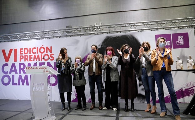 El PSOE de Málaga premia a Micaela Navarro y a la asociación de mujeres Nerea por su lucha por la igualdad