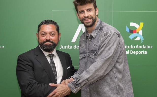 Piqué: «La Copa Davis encaja mejor en Málaga que en Barcelona»