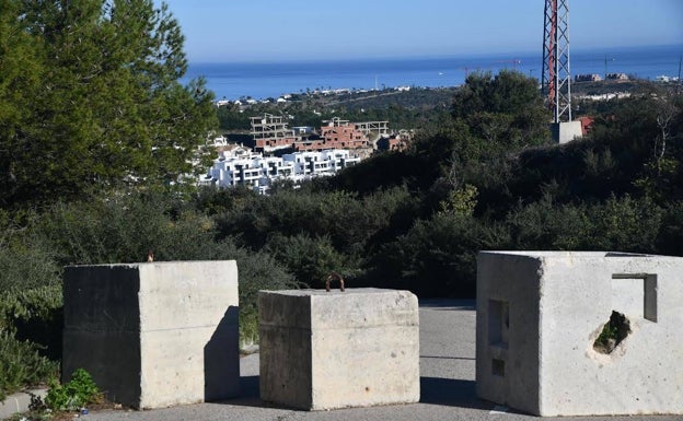 La demandada apertura del vial de Cortesín en Casares enfrenta a equipo Gobierno y oposición