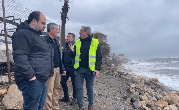 El PP de Rincón de la Victoria denuncia la «inacción» del Gobierno central y exige la estabilización de las playas