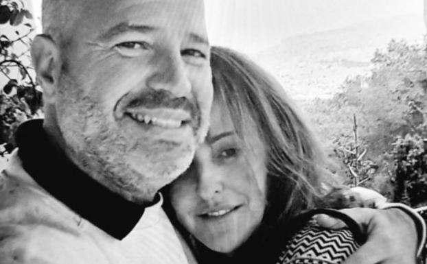 «Siempre estarás conmigo». El emotivo adiós de Salvadora, viuda de Javier Imbroda