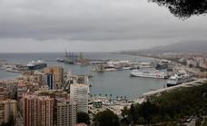 Once cruceros con capacidad para 17.200 pasajeros atracan en Málaga coincidiendo con la Semana Santa