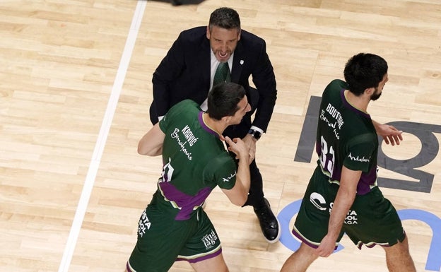 El Unicaja, obligado a un cambio radical para seguir con vida en la Champions