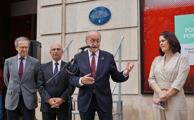 El alcalde de Málaga insiste en que la Fundación no puede dar más poder al bloque asturiano que a la antigua Unicaja