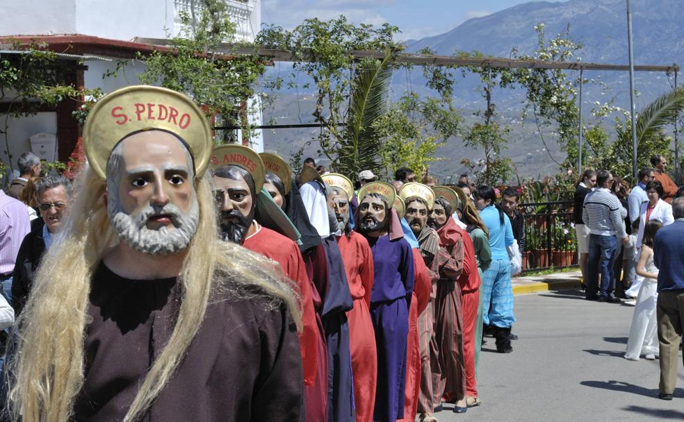 Las tradiciones más peculiares del Domingo de Resurrección en los pueblos de Málaga