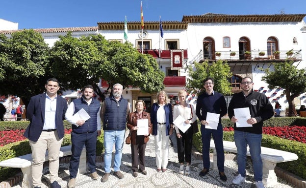 Las cofradías de pasión de Marbella reciben una subvención de 55.000 euros