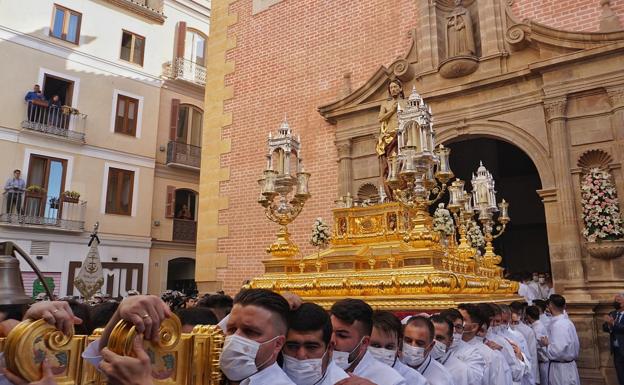 El Resucitado echa el cierre a la Semana Santa más esperada