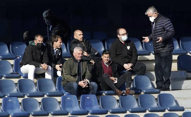 Los retos de la dirección deportiva del Málaga ante un verano diferente a los dos anteriores