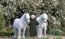 La reina Isabel II celebra en privado su 96 cumpleaños
