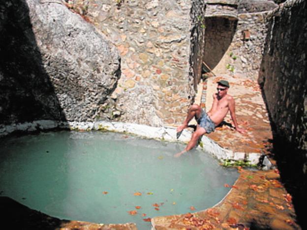 Periana | Baños de Vilo, un manantial de aguas sulfurosas a los pies de la sierra de Alhama