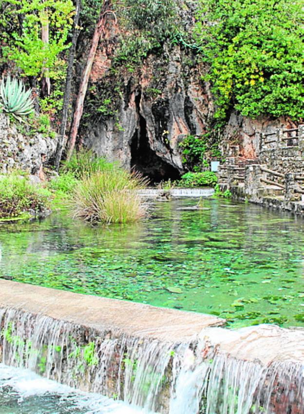 Igualeja | El Nacimiento del Genal, el icono de uno de los valles más bonitos de Andalucía