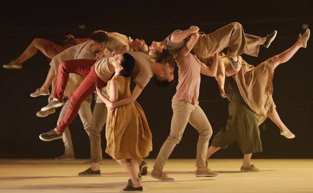 Éxito en la inauguración del festival Marbella Todo Danza con Sara Cano en su espectáculo 'Vengo'