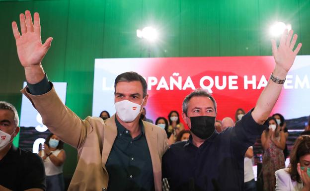 El adelanto en Andalucía pilla a Vox sin candidato y a la izquierda sin sellar su coalición