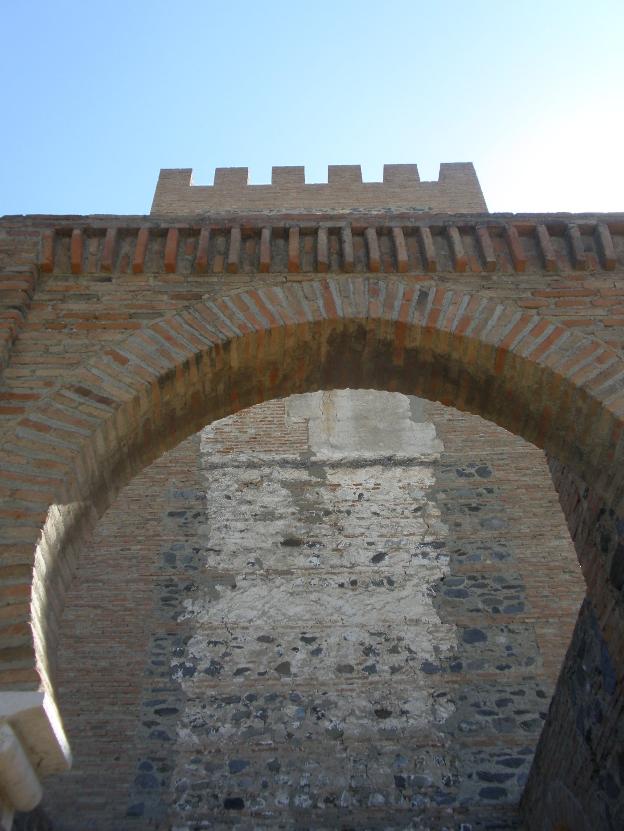 Vélez-Málaga | La Fortaleza, el castillo árabe que vigila buena parte del litoral axárquico