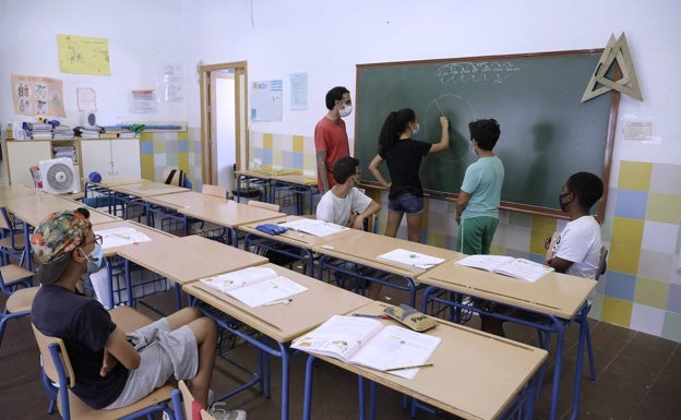 Educación ofrecerá un plan de refuerzo durante el verano