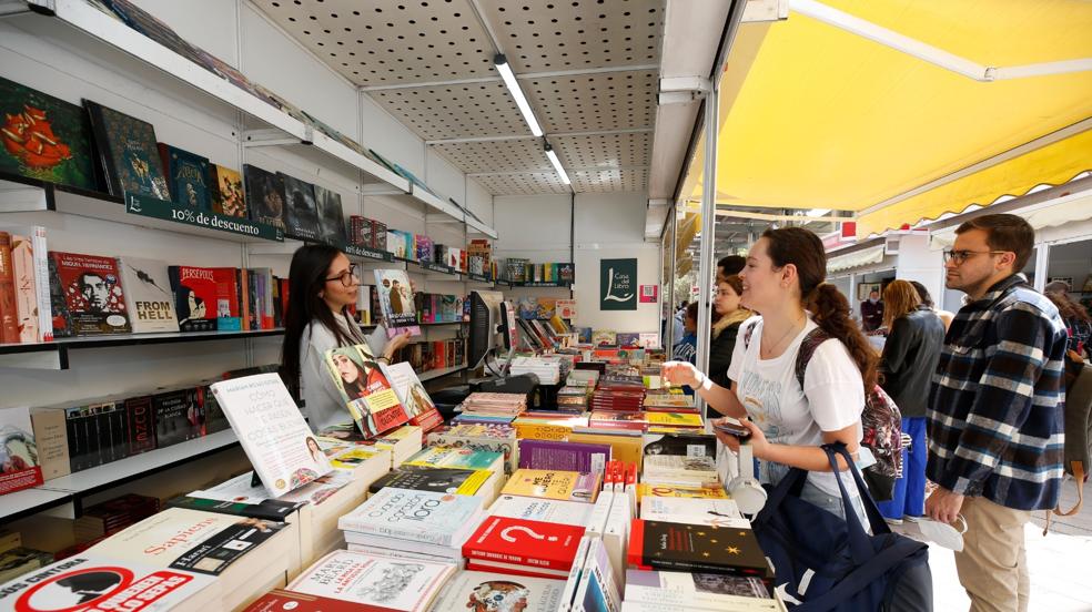 La inauguración de la 51 Feria del Libro de Málaga en imágenes