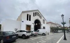 El conflicto entre el Consistorio y los concesionarios complica la reapertura del mercado 'gourmet' en Vélez