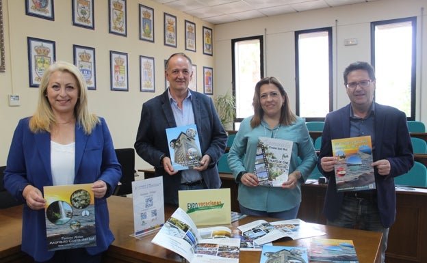 La Axarquía acude a la feria Expovacaciones del País Vasco con la gastronomía y los paisajes como principales reclamos