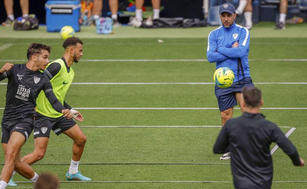 El Málaga pierde a Jairo por una nueva lesión muscular