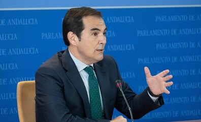 El portavoz del PP no seguirá en el Parlamento de Andalucía
