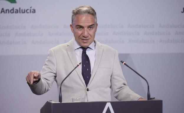 Andalucía se mantiene «alerta» y urge por carta a Sanidad a autorizar la cuarta dosis contra el Covid para mayores de 80 años