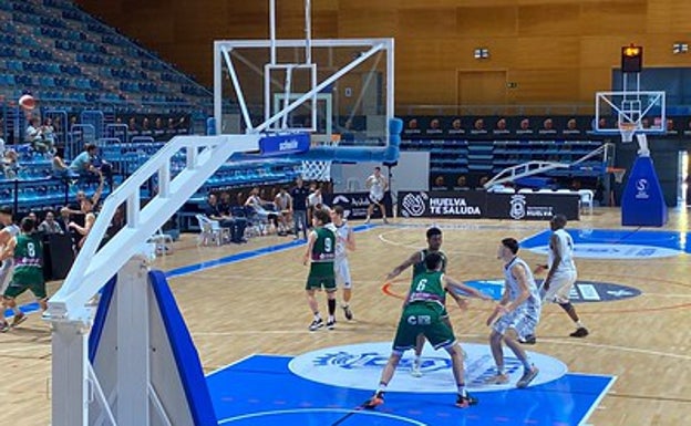 Al Unicaja júnior se le escapa la victoria frente al UCAM Murcia en la fase de ascenso a la LEB Plata