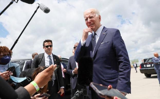 Biden suaviza su política hacia Cuba al limar los vetos de Trump