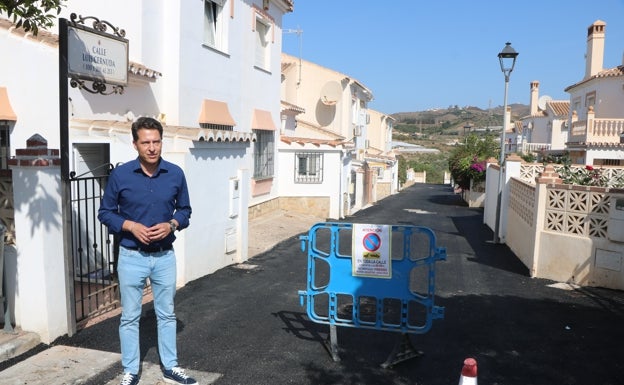 Torrox destina 67.430 euros al asfaltado de una decena de calles