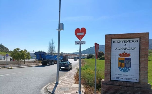 Almargen instala cámaras de seguridad en los accesos al pueblo para el control de vehículos